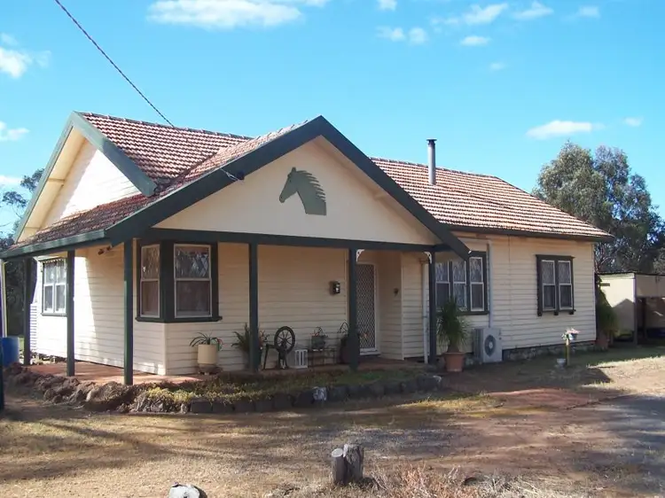 10 Nixon, Inglewood VIC 3517