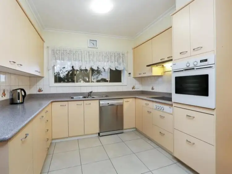 Third view of Homely house listing, 5 Eagleview Crescent, Bell Post Hill VIC 3215