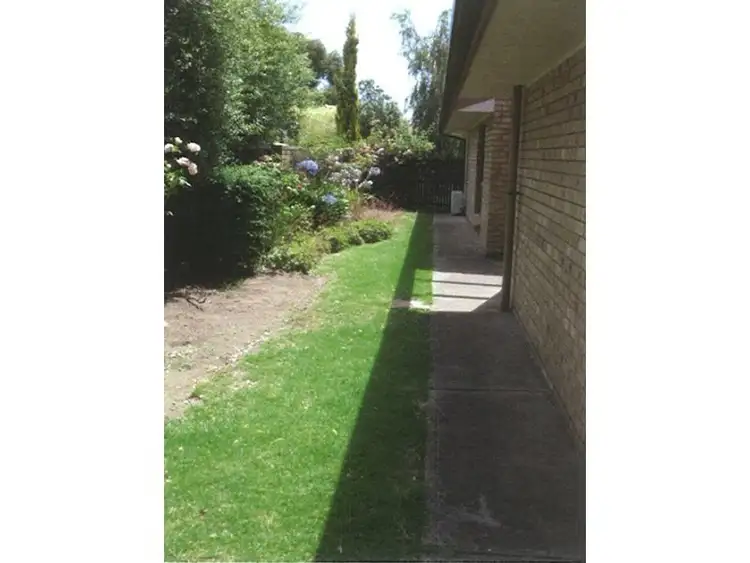 Fifth view of Homely house listing, 2 Winfield Court, Mount Gambier SA 5290