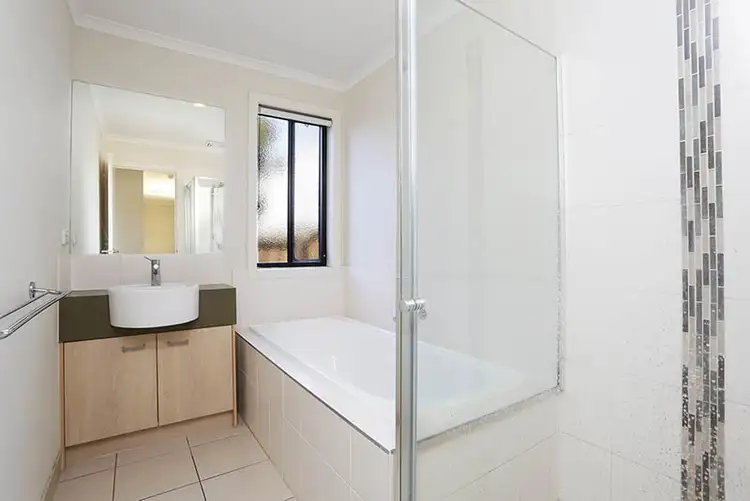 Fifth view of Homely house listing, 20 Tyler Cres, Tarneit VIC 3029