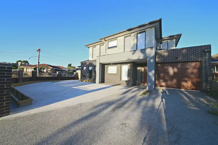 60 Fairbairn Road, Sunshine West VIC 3020
