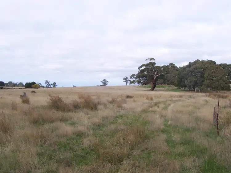 87C Yendon-Egerton Rd, Mount Egerton VIC 3352