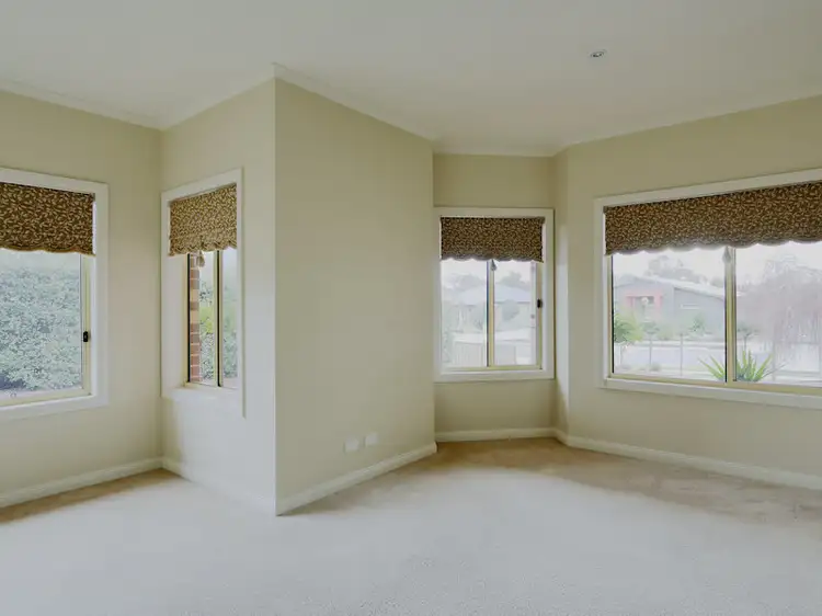 Sixth view of Homely house listing, 8 Cambridge Drive, Mansfield VIC 3722