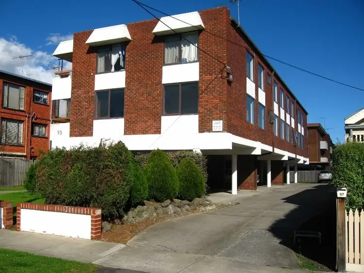 Main view of Homely apartment listing, 6/95 St Leonards Road, Ascot Vale VIC 3032