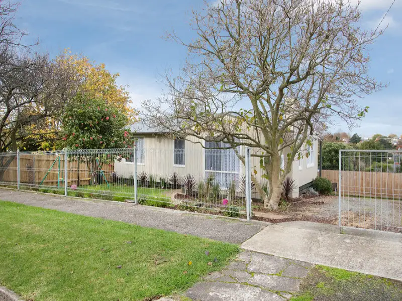 Main view of Homely house listing, 1/24 Colman Street, Warragul VIC 3820
