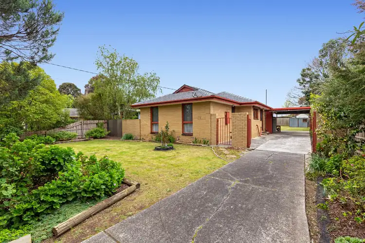 Second view of Homely house listing, 4 Tinarra Court, Kilsyth VIC 3137