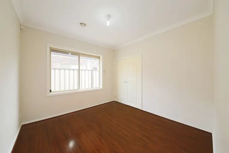 Seventh view of Homely house listing, 29 Wylie Circuit, Burnside Heights VIC 3023