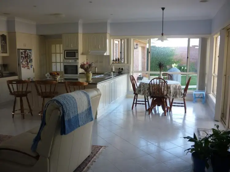 Sixth view of Homely house listing, 17 Auvale Crescent, Mount Gambier SA 5290