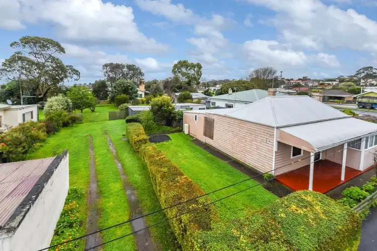 Second view of Homely house listing, 5 Gerloff Street, Mount Gambier SA 5290