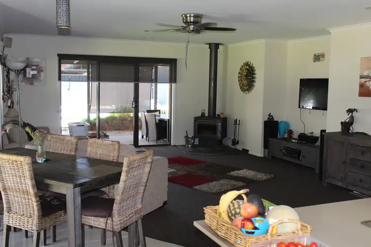 Fifth view of Homely house listing, 16 Trewin Street, Benalla VIC 3672