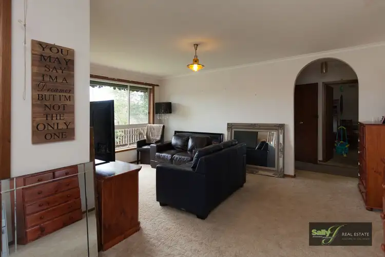 Sixth view of Homely house listing, 24 Hasting Square, Warragul VIC 3820