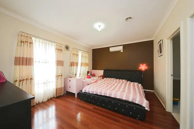 Fifth view of Homely house listing, 29 Wylie Circuit, Burnside Heights VIC 3023