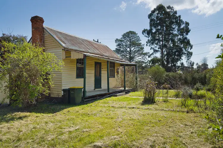 56 Main Road, Campbells Creek VIC 3451