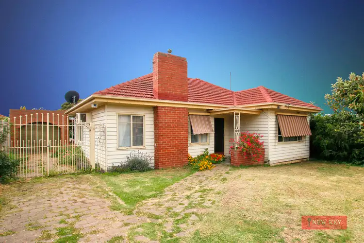 Second view of Homely house listing, 2 Hazel Grove, Pascoe Vale VIC 3044