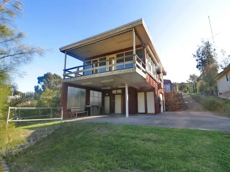 Main view of Homely house listing, 7 Dawn Crescent, Bonnie Doon VIC 3720
