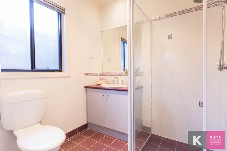 Fifth view of Homely house listing, 1 Perrott Place, Narre Warren VIC 3805