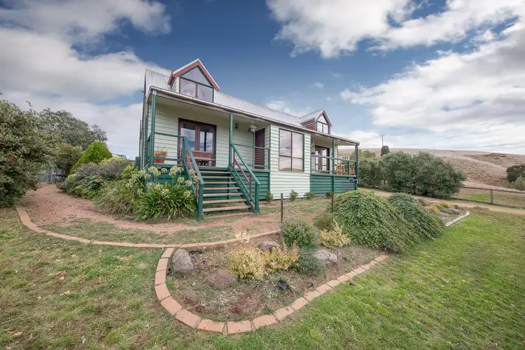 249 Sheehans Road, Romsey VIC 3434