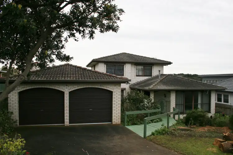 Main view of Homely house listing, 10 Lynden Grove, Warrnambool VIC 3280