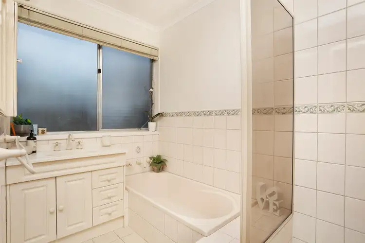 Fourth view of Homely house listing, 5 Leavesdon Avenue, Kealba VIC 3021