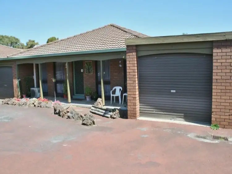 Second view of Homely house listing, 4/44 Hyland Street, Warrnambool VIC 3280