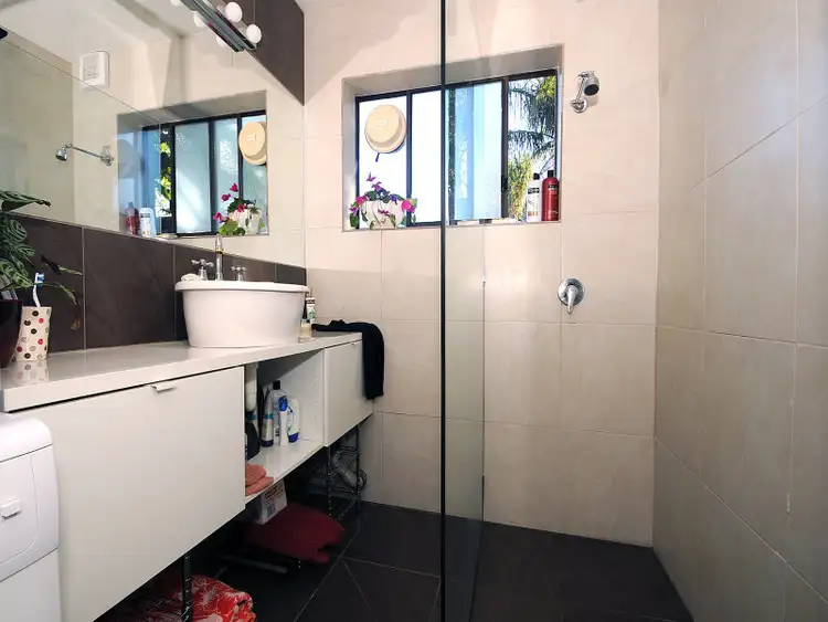 Fifth view of Homely apartment listing, 2/490 Haughton Road, Clayton South VIC 3169