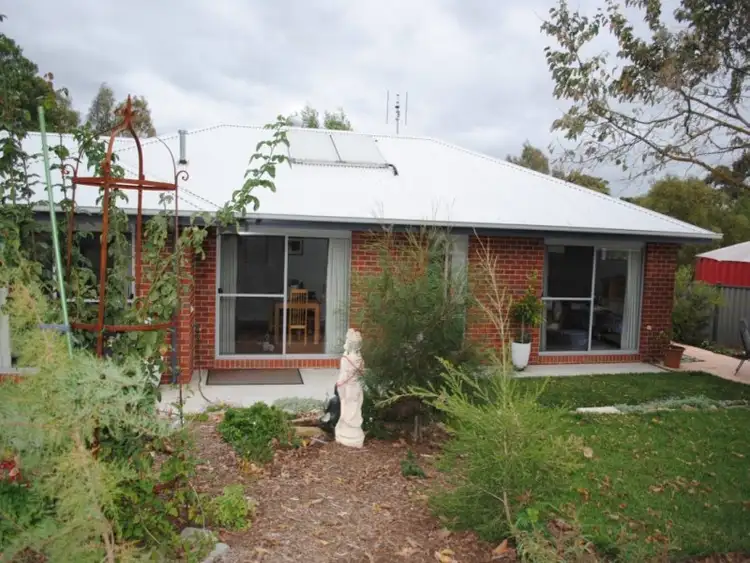 44 McGrath Street, Castlemaine VIC 3450