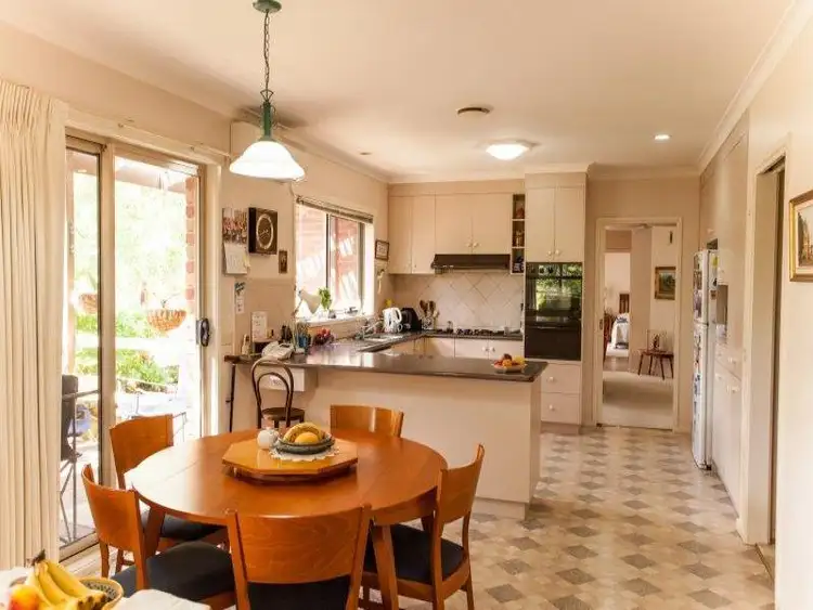 Seventh view of Homely house listing, 2 Myrtle Crescent, Warragul VIC 3820