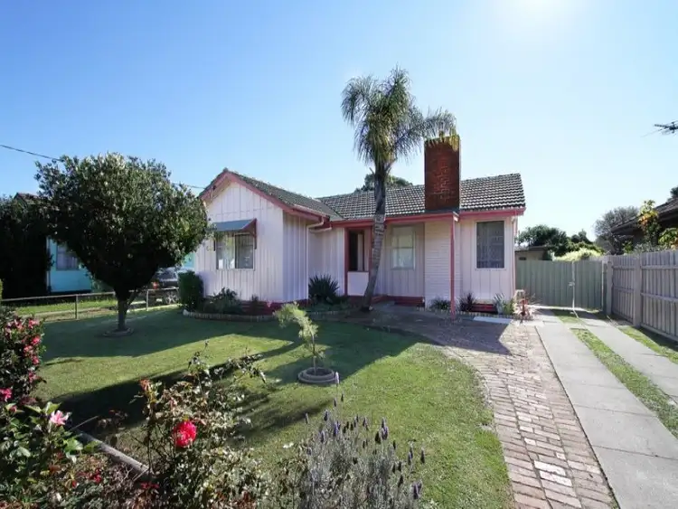 Second view of Homely house listing, 21 Hoddle Street, Sale VIC 3850