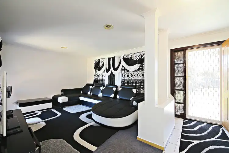 Fourth view of Homely house listing, 14 Pinnaroo Circuit, Meadow Heights VIC 3048