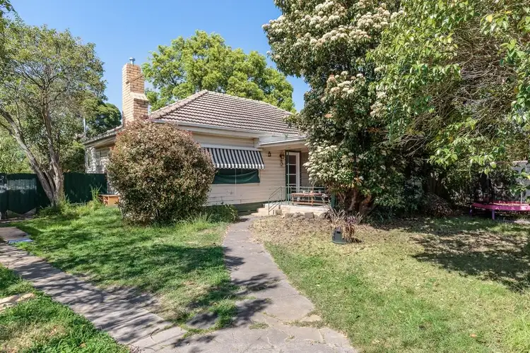 Second view of Homely house listing, 6 Vivian Court, Oakleigh South VIC 3167