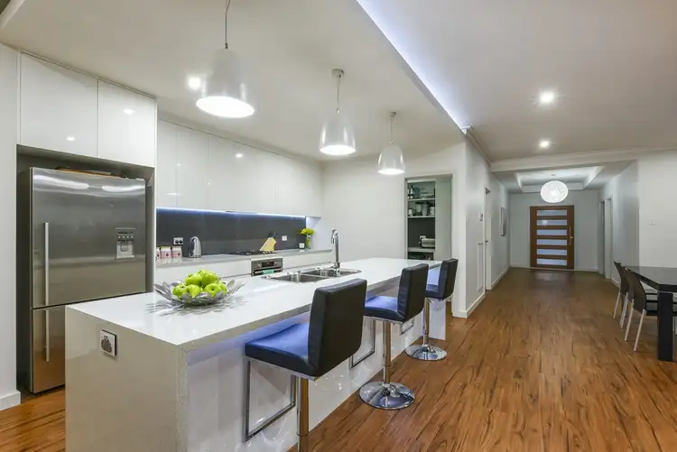 Second view of Homely house listing, 7 Birkdale Court, Worrolong SA 5291