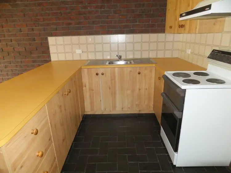 Second view of Homely unit listing, 1/130 Mt Baimbridge Road, Hamilton VIC 3300