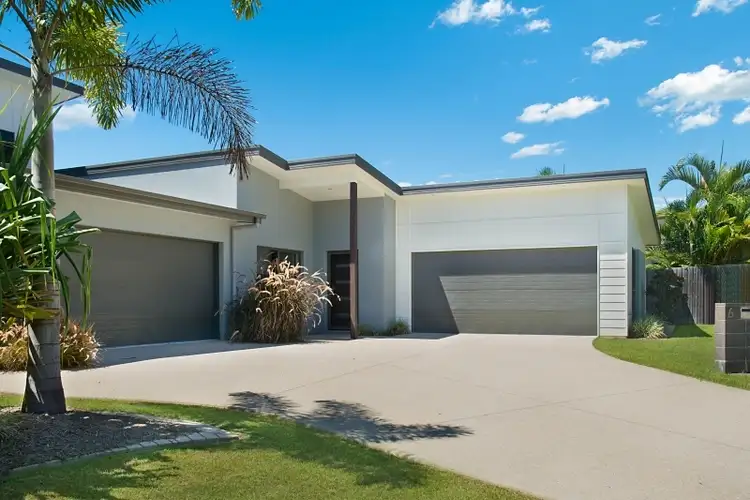 2/6 Hart Court, Ocean Shores NSW 2483