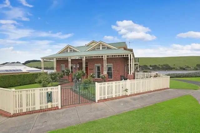 Main view of Homely house listing, 10 Dunvegan Court, Warrnambool VIC 3280