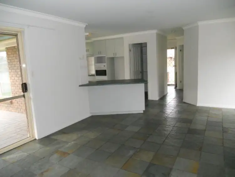 Fifth view of Homely house listing, 16 Jacaranda Court, Mount Gambier SA 5290