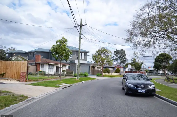 Fifth view of Homely townhouse listing, 1/15 Lawn cresent, Braybrook VIC 3019