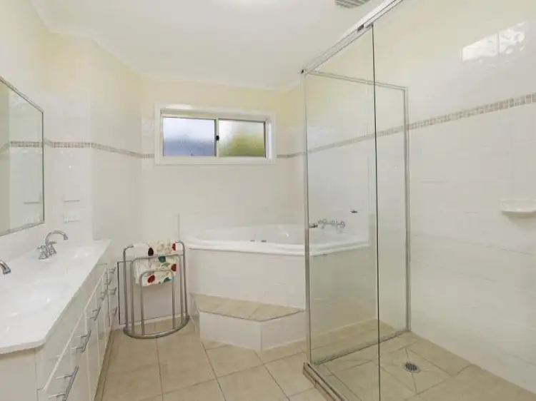 Fifth view of Homely house listing, 5 Eagleview Crescent, Bell Post Hill VIC 3215