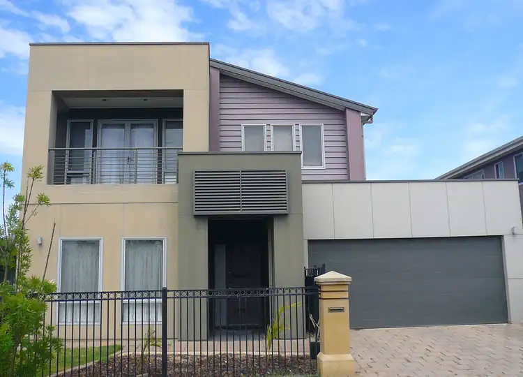 18 Dutton Avenue, Mawson Lakes SA 5095