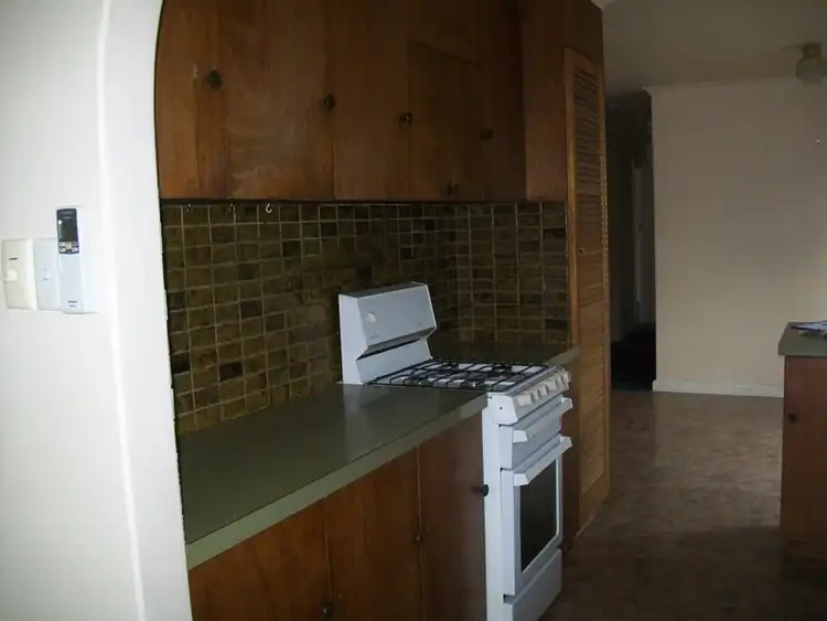 Fifth view of Homely house listing, 7 MULGA STREET, Mount Gambier SA 5290