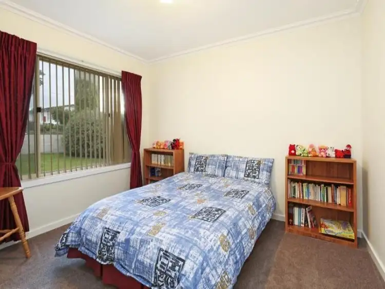 Fourth view of Homely house listing, 5 Eagleview Crescent, Bell Post Hill VIC 3215