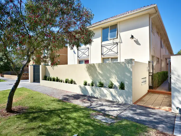 10 McColl Court, Brunswick West VIC 3055