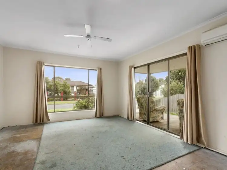 Second view of Homely house listing, 4 Cartledge Way, Sale VIC 3850