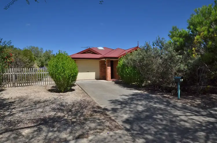 61 Parker Avenue, Strathalbyn SA 5255