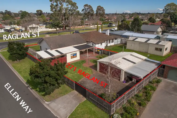 Second view of Homely house listing, 271 Raglan Street, Sale VIC 3850