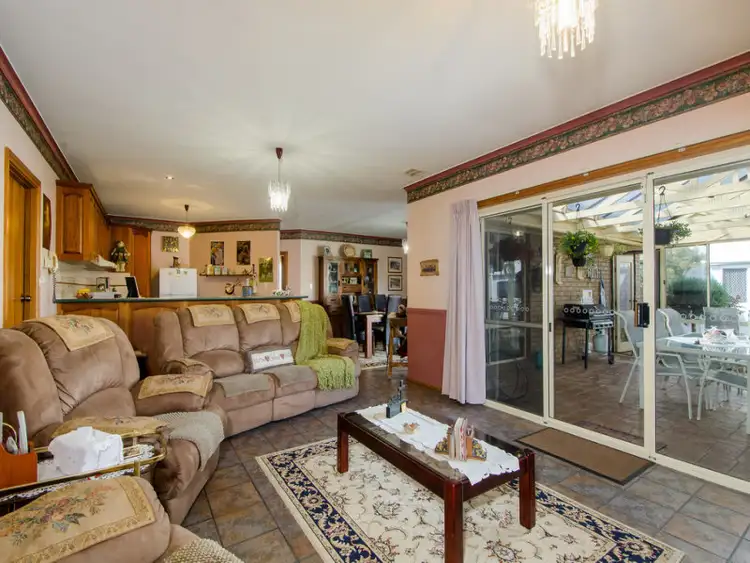 Sixth view of Homely house listing, 44 LORIKEET STREET, Mount Gambier SA 5290