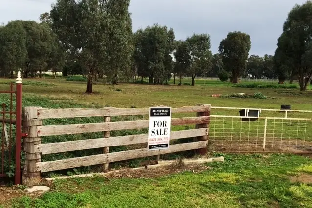 47 Bank Street, Avenel VIC 3664
