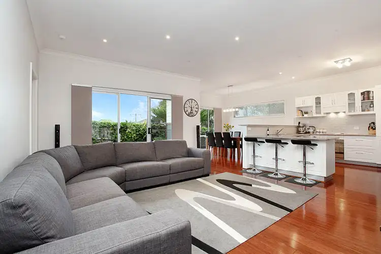 Second view of Homely house listing, 2/278 Grimshaw Street, Watsonia VIC 3087