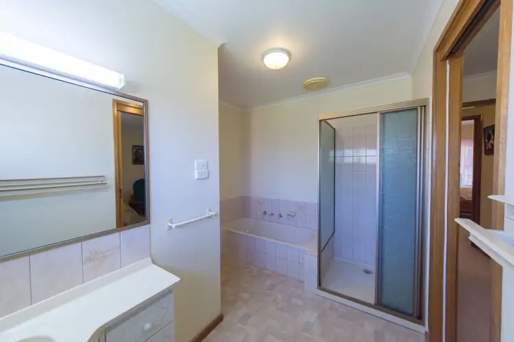 Fourth view of Homely unit listing, 24 Waratah Street, Kyabram VIC 3620
