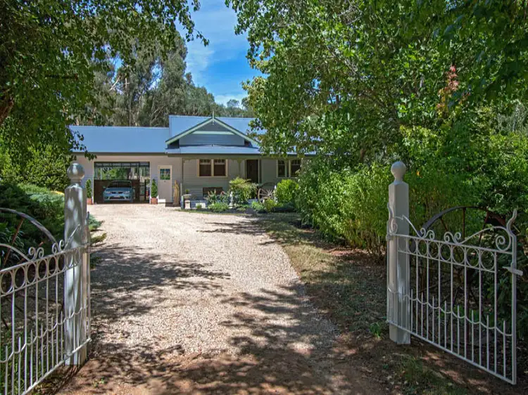 1894 Whittlesea-Yea Road, Kinglake West VIC 3757