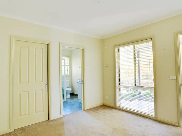 Fifth view of Homely unit listing, 2/1 Cambridge Drive, Mansfield VIC 3722